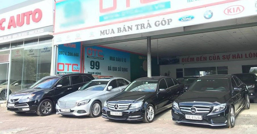 Nhiều cửa hàng kinh doanh xe cũ đang phải đối mặt với lượng tồn kho lớn do 'ế khách'.