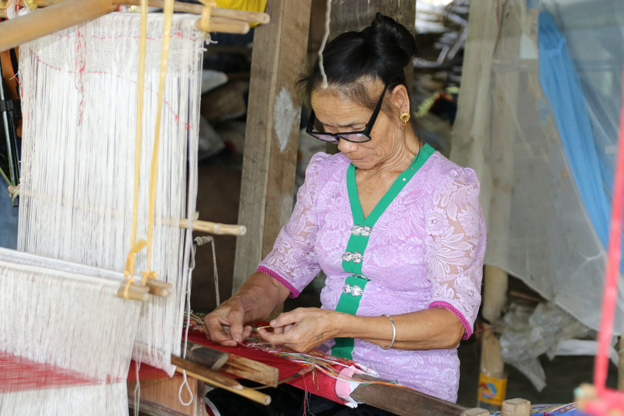 nhung-nguoi-thoi-hon-cho-tho-cam-o-mien-tay-xu-nghe-4.jpg