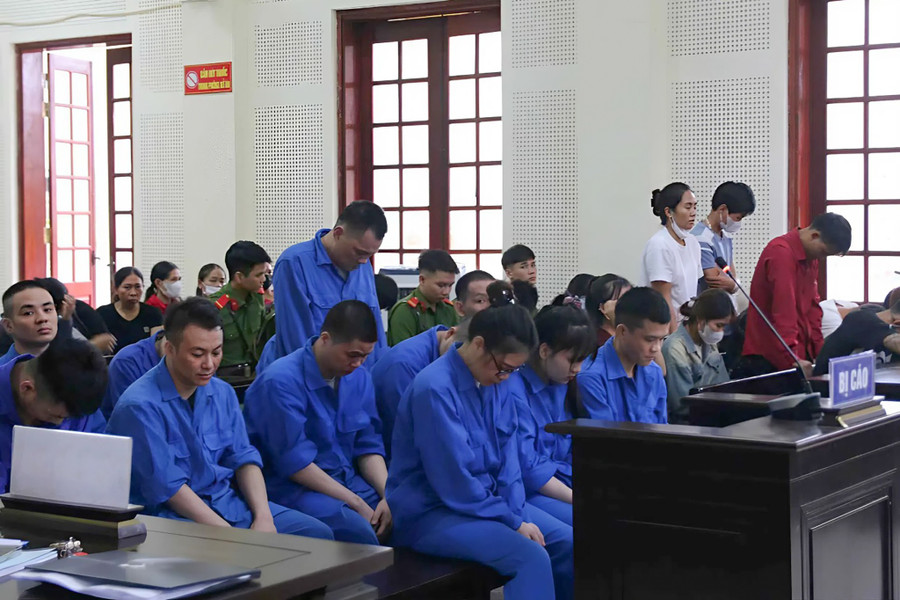 xet-xu-nhom-lua-dao-chiem-doat-tai-san-xuyen-quoc-gia-5094.jpg