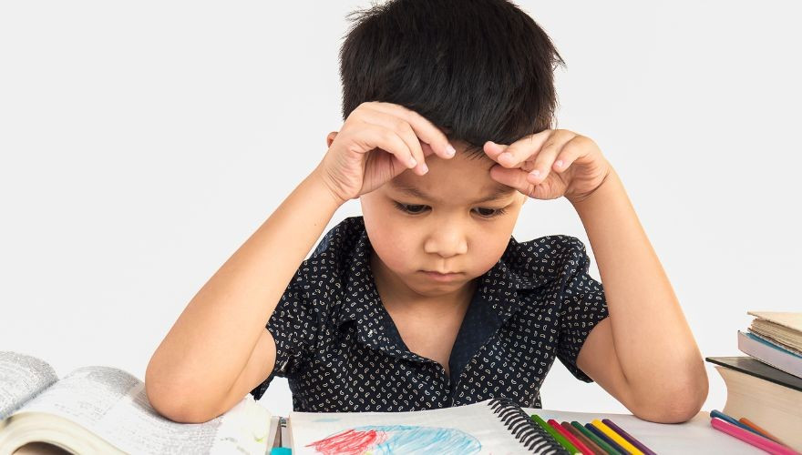 Việc chẩn đoán và điều trị sớm ADHD ở trẻ giúp ngăn ngừa sự xuất hiện các rối loạn/vấn đề đi kèm. Ảnh minh họa: INT