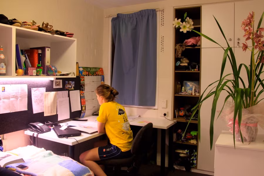 Bên trong ký túc xá dành cho sinh viên quốc tế tại Australia.