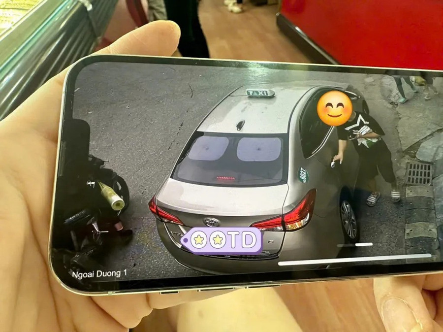 Camera ghi lại hình ảnh K. bỏ nhà và làm theo chỉ dẫn của các đối tượng lừa đảo. Ảnh: CA