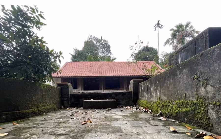 Ngôi nhà cổ của ông Nguyễn Huy Thản tại làng Trường Lưu (xã Kim Song Trường, huyện Can Lộc, Hà Tĩnh).