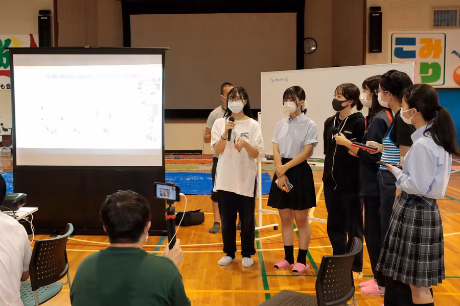 Học sinh ở Sapporo, Nhật Bản.