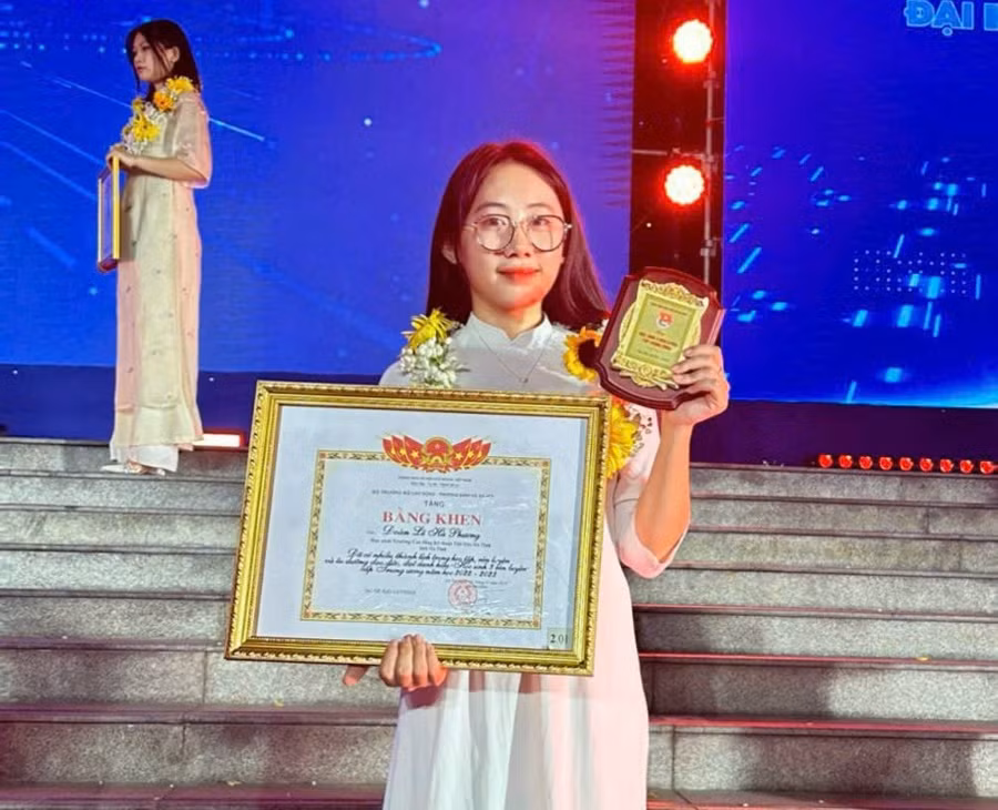 buoc-toi-giang-duong-tu-loi-re-bat-dac-di-2.jpg