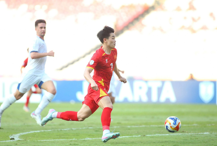 Hàng công của U23 Việt Nam bỏ lỡ nhiều cơ hội ở giải U23 Đông Nam Á 2025. Ảnh: INT. u23-viet-nam-lo-trinh-san-vang-sea-games-2.jpg