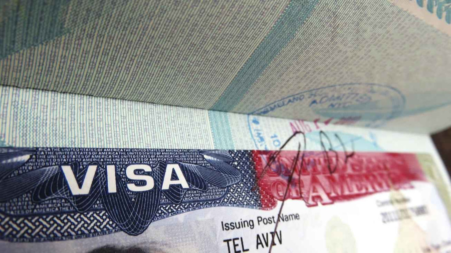 Nhiều du học sinh Mỹ 'hoang mang' khi bị tước visa.