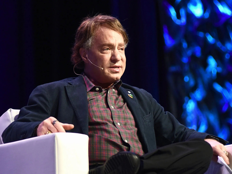 Ông Ray Kurzweil dự đoán rằng trong những năm sau năm 2029, cuộc sống của con người sẽ thay đổi hoàn toàn.