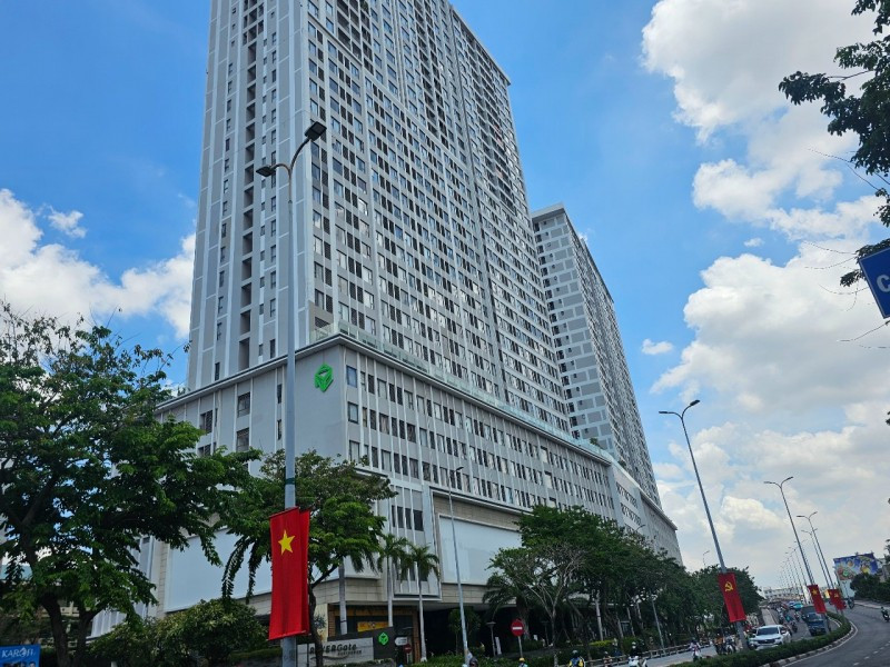 Chung cư Rivergate Residence bị cư dân phản ứng vì tồn tại mô hình Airbnb. Ảnh: NVL