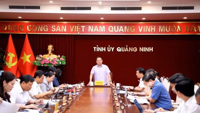Ông Quản Minh Cường, Bí thư Tỉnh ủy Quảng Ninh kết luận hội nghị.