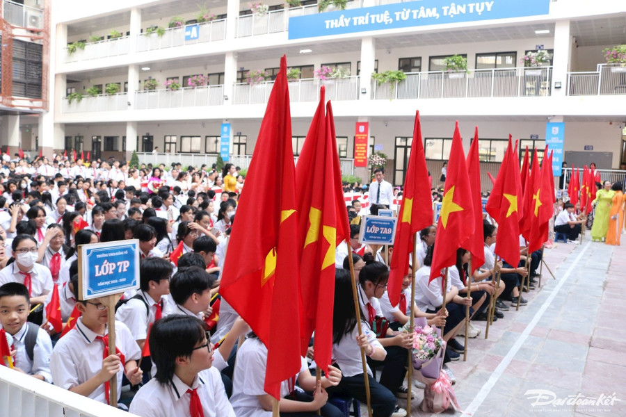 Nghị quyết 71-NQ/TW của Bộ Chính trị về đột phá phát triển giáo dục và đào tạo