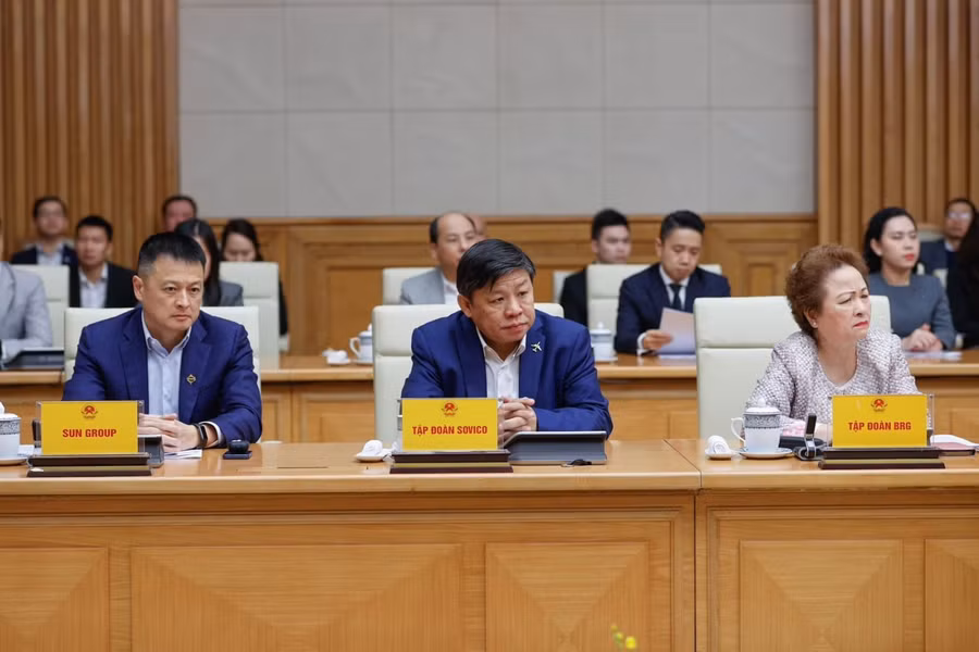 Các lãnh đạo doanh nghiệp dự Hội nghị.