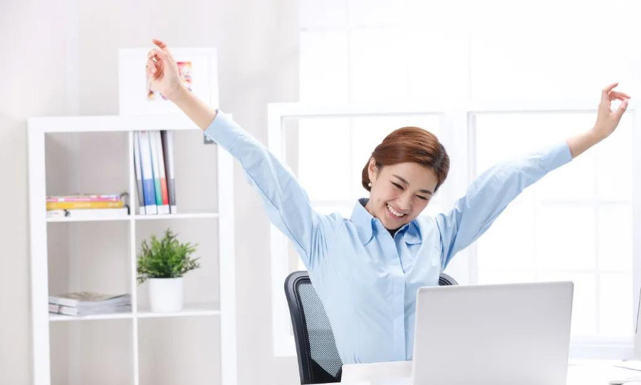 Ngủ trưa vẫn là một phương pháp tốt để phục hồi năng lượng. (Ảnh: ITN) 2-ngu-trua-van-la-mot-phuong-phap-tot.jpg
