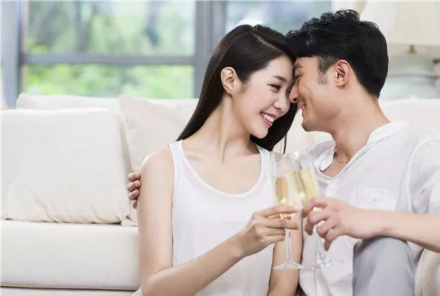 Dù quan hệ tình cảm của cặp đôi có tốt đến đâu, họ cũng cần không gian riêng. (Ảnh: ITN)