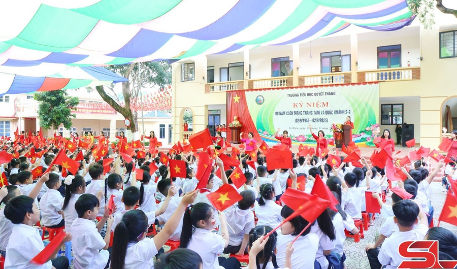 Sơn La duy trì tỷ lệ học sinh trong độ tuổi đến trường duy trì ở mức rất cao. Ảnh: BSL