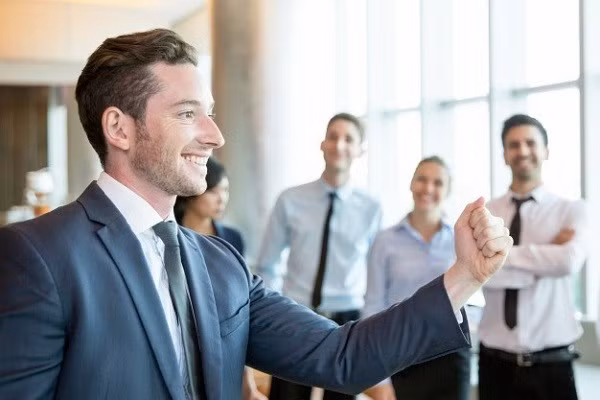 Sư Tử, Song Tử dễ dàng vượt qua thử thách trong công việc ngày 4/8