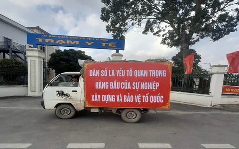Phú Xuyên đẩy mạnh hoạt động truyền thông hưởng ứng Tháng hành động quốc gia về dân số. Ảnh: Văn hóa xã hội PX