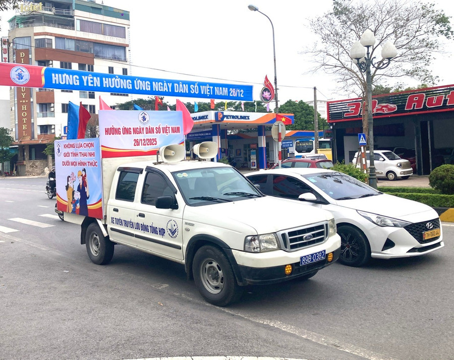 Hưng Yên hưởng ứng ngày Dân số Việt Nam 26/12. Ảnh CCDSHY