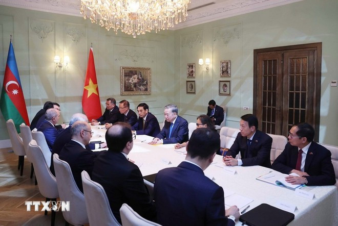 Tổng Bí thư Tô Lâm hội kiến Thủ tướng Azerbaijan Ali Asadov. (Ảnh: Thống Nhất/TTXVN). Tổng Bí thư Tô Lâm hội kiến Thủ tướng Azerbaijan Ali Asadov. (Ảnh: Thống Nhất/TTXVN).