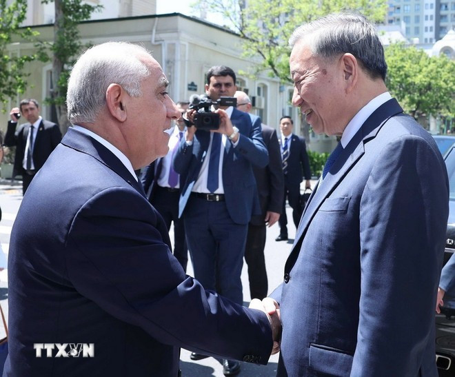 Tổng Bí thư Tô Lâm hội kiến Thủ tướng Azerbaijan Ali Asadov. (Ảnh: Thống Nhất/TTXVN). Tổng Bí thư Tô Lâm hội kiến Thủ tướng Azerbaijan Ali Asadov. (Ảnh: Thống Nhất/TTXVN).