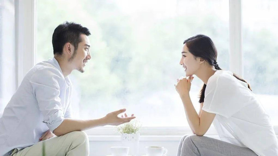 Phụ nữ hiểu chuyện có khả năng xây dựng mối liên kết cảm xúc sâu sắc với đàn ông. (Ảnh: ITN)