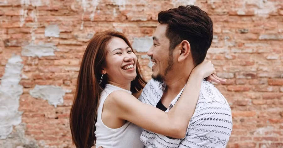 2. Khi o ben nguoi ay.jpg