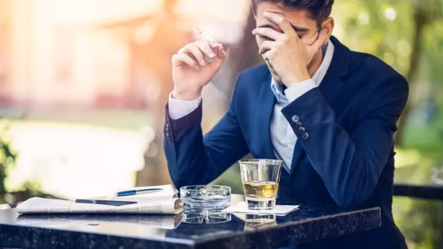 Phần lớn những người siêu giàu phải vật lộn với cảm giác bị cô lập, trầm cảm và hoang tưởng. (Ảnh: ITN).