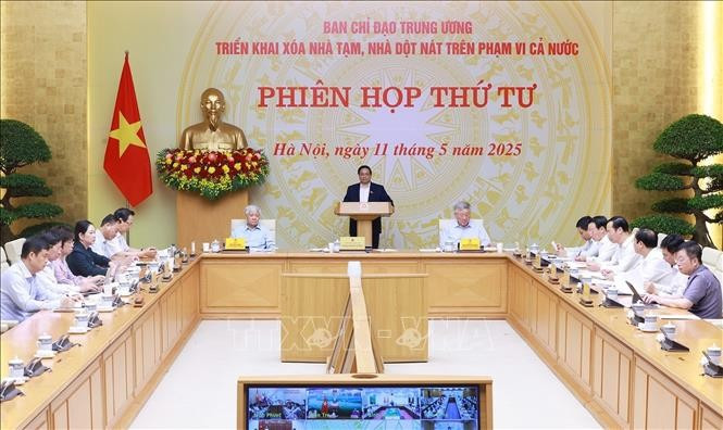 Thủ tướng Phạm Minh Chính chủ trì Phiên họp lần thứ tư của Ban Chỉ đạo xoá nhà tạm, nhà dột nát. Ảnh: Dương Giang-TTXVN. Thủ tướng Phạm Minh Chính chủ trì Phiên họp lần thứ tư của Ban Chỉ đạo xoá nhà tạm, nhà dột nát. Ảnh: Dương Giang-TTXVN.
