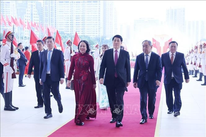 Chủ tịch nước Lương Cường đến dự khai mạc Đại hội Thi đua yêu nước toàn quốc lần thứ XI. Ảnh: Lâm Khánh/TTXVN