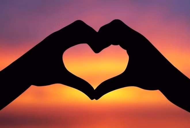 Tử vi 12 con giáp 12/3: Tỵ tình yêu ngọt ngào, Tuất công việc như ý