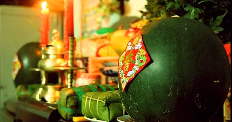 Văn khấn mùng 2 Tết Bính Ngọ đầy đủ và chi tiết