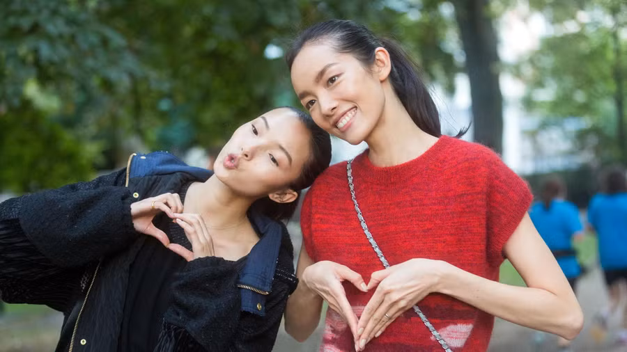 Giả ngốc không có nghĩa là từ bỏ sự thông minh của bạn. (Ảnh: ITN).