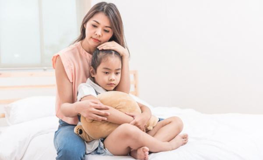 Đứa trẻ được sinh ra với những cảm xúc tinh tế và có những suy nghĩ thái quá. (Ảnh: ITN).