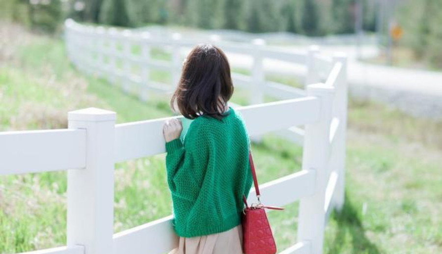 Đa nghi là vấn đề chung của hầu hết phụ nữ. (Ảnh: ITN).