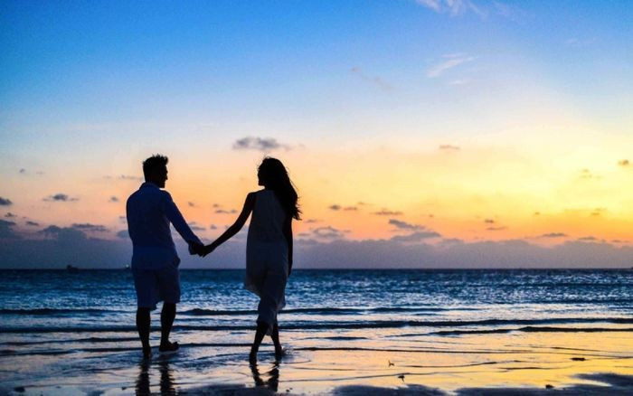 Mão chủ động bày tỏ tình cảm với đối phương, Ngọ gặp xui xẻo ngày 2/11