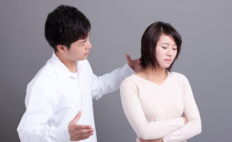 Khi tìm cách hòa hợp với nhau, cặp đôi nên xem xét các vấn đề theo quan điểm của nhau. (Ảnh: ITN). 2-khi-tim-cach-hoa-hop-voi-nhau.jpg