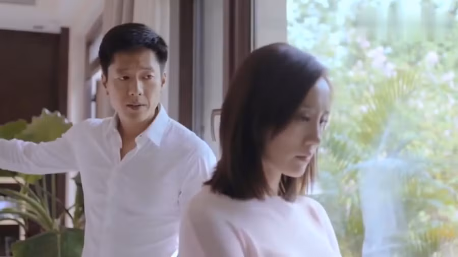 Nhiều cặp vợ chồng thường xuyên cãi vã, hầu hết trong số họ cảm thấy nguyên nhân là do lỗi của đối phương. (Ảnh: ITN)