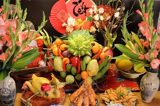 Văn khấn Giao thừa trong nhà và ngoài trời Tết Bính Ngọ 2026