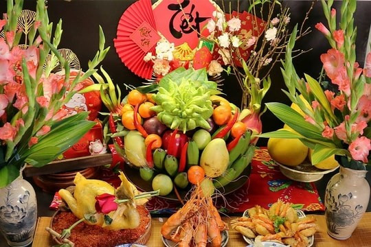 Văn khấn Giao thừa trong nhà và ngoài trời Tết Bính Ngọ 2026