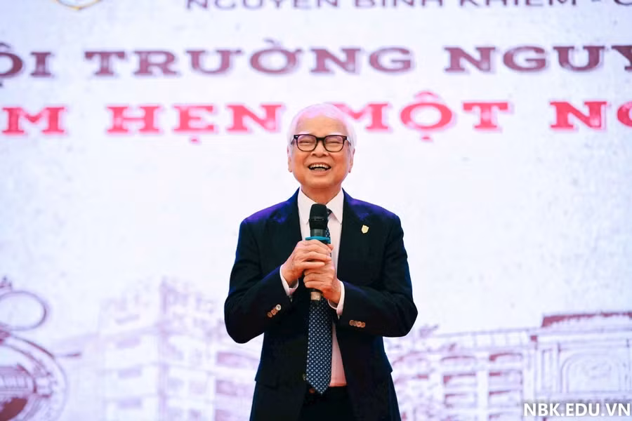 Nhà giáo, TS. Nguyễn Văn Hòa (Ảnh: NTCC)