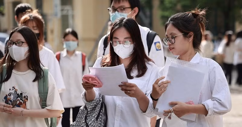 Đề môn Toán Kỳ thi tốt nghiệp THPT năm 2025 có tính phân loại cao ở nhóm câu cuối