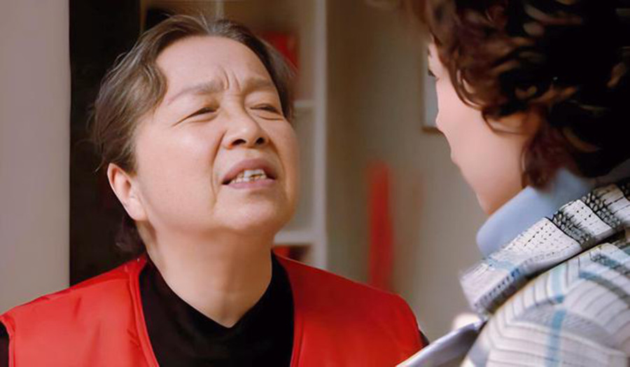 Mẹ chồng là người có kinh nghiệm nên luôn muốn truyền đạt kinh nghiệm của mình cho con dâu, nhưng điều này không phải lúc nào cũng hợp lý. (Ảnh: ITN). 2-me-chong-la-nguoi-co-kinh-nghiem.jpg