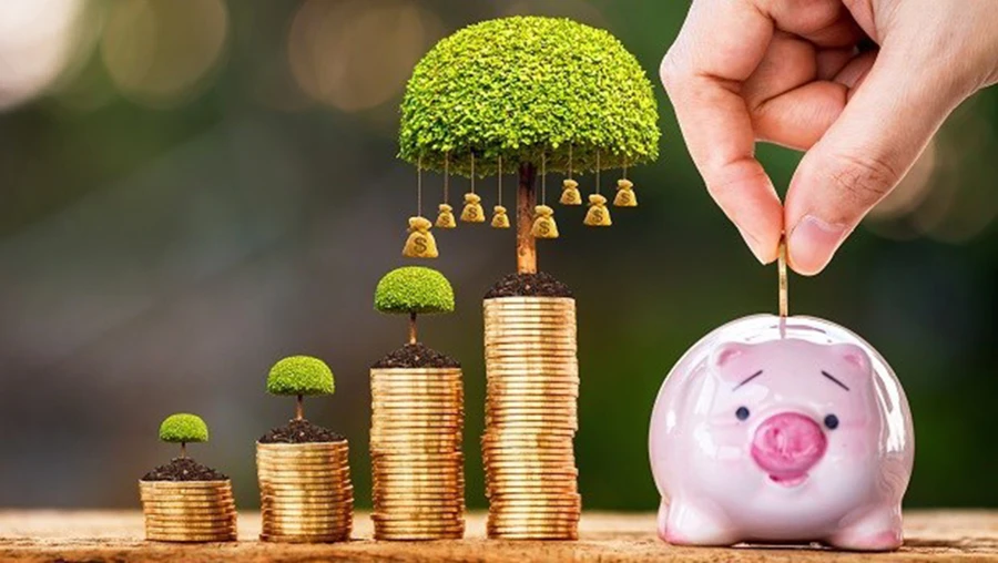 Những quyết định nhỏ mà bạn đưa ra hàng ngày về việc chi tiêu, tiết kiệm và đầu tư có thể tạo nên sự giàu có đáng kể về lâu dài. (Ảnh: ITN).