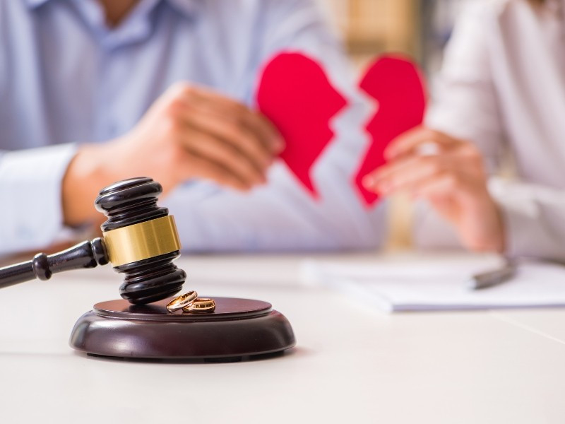 7 dấu hiệu cảnh báo bạn đã lấy nhầm... chồng