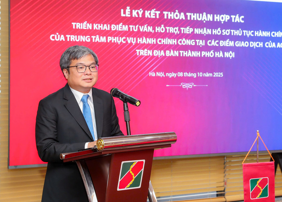 Ông Trương Việt Dũng, Phó Chủ tịch UBND TP Hà Nội phát biểu tại lễ ký kết. Ông Trương Việt Dũng, Phó Chủ tịch UBND TP Hà Nội phát biểu tại lễ ký kết.