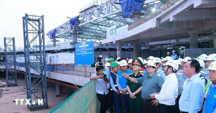 Thủ tướng kiểm tra tiến độ thi công Dự án Cảng hàng không Quốc tế Long Thành