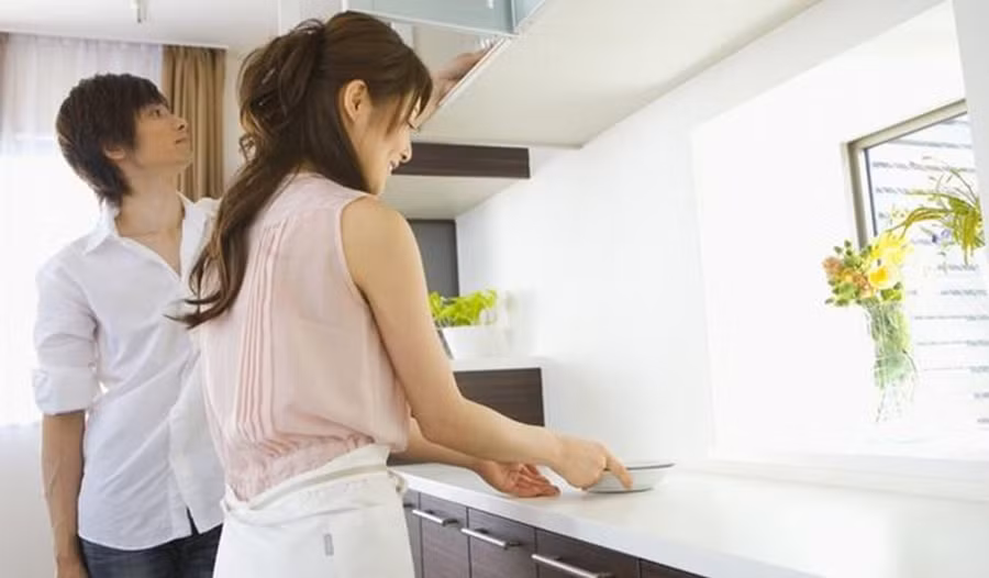 Nghiên cứu cho thấy, những cặp vợ chồng không thể thống nhất phân chia việc nhà, trách nhiệm trong gia đình thường dễ cãi vã.