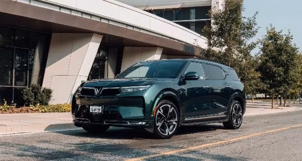 'Pháo đài' an toàn VinFast VF 9 thuyết phục chủ xe doanh nhân