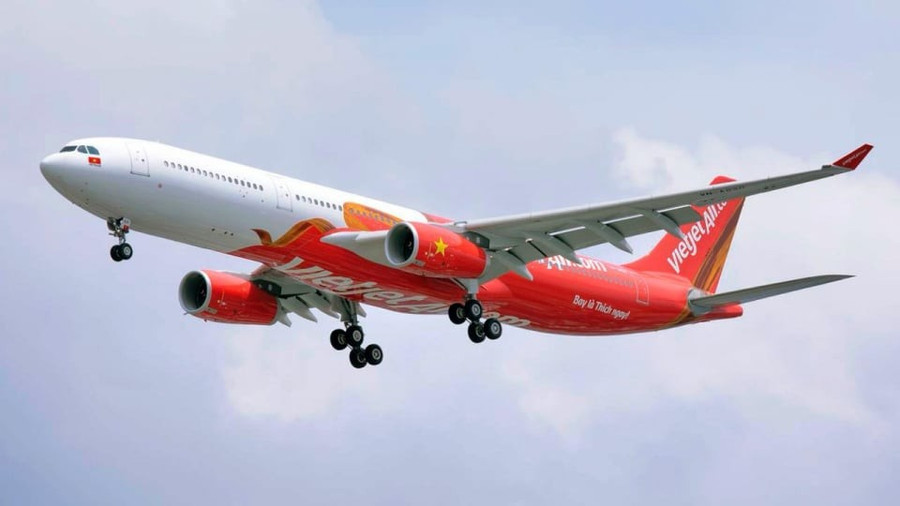 Vietjet đón tàu bay thân rộng mới, nâng đội bay lên 121 chiếc