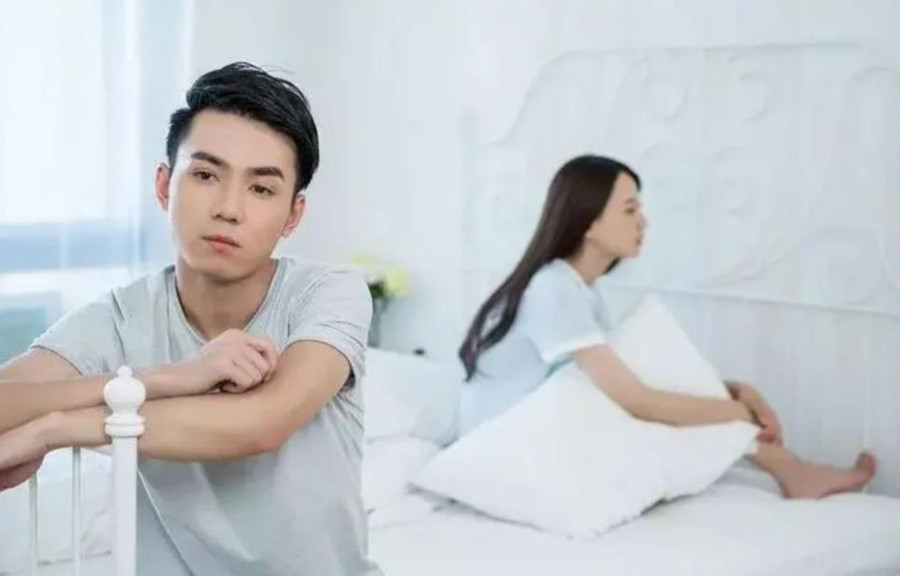Khi hôn nhân không hoàn hảo như tưởng tượng, khoảng cách giữa lý tưởng và thực tế sẽ khiến chúng ta cảm thấy thất vọng và không hài lòng. (Ảnh: ITN)